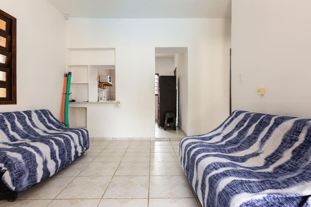 Holiday home Casa Ate 13 Pessoas, De Gaivotas, Itanhaem, Piscina,300mb Wifi, Churrasqueira *