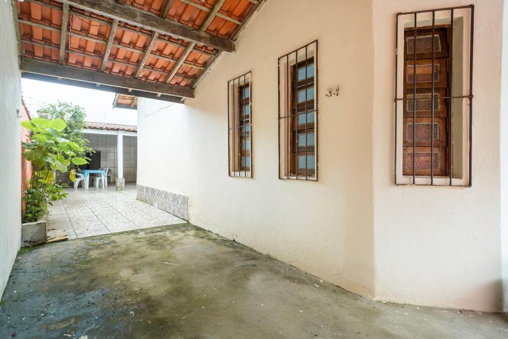 Casa Ate 13 Pessoas, De Gaivotas, Itanhaem, Piscina,300mb Wifi, Churrasqueira * Itanhaem