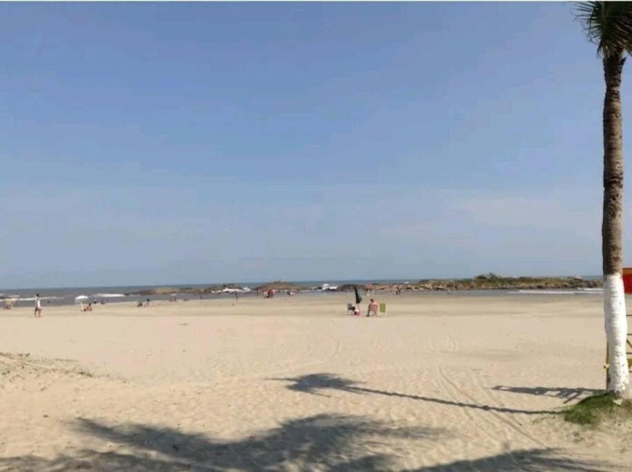 Holiday home Casa Ate 13 Pessoas, De Gaivotas, Itanhaem, Piscina,300mb Wifi, Churrasqueira Itanhaem