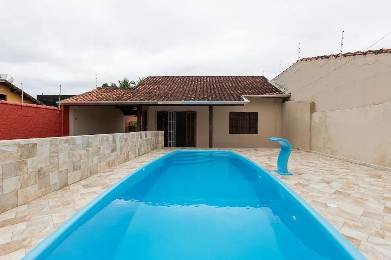 Holiday home Casa Ate 13 Pessoas, De Gaivotas, Itanhaem, Piscina,300mb Wifi, Churrasqueira