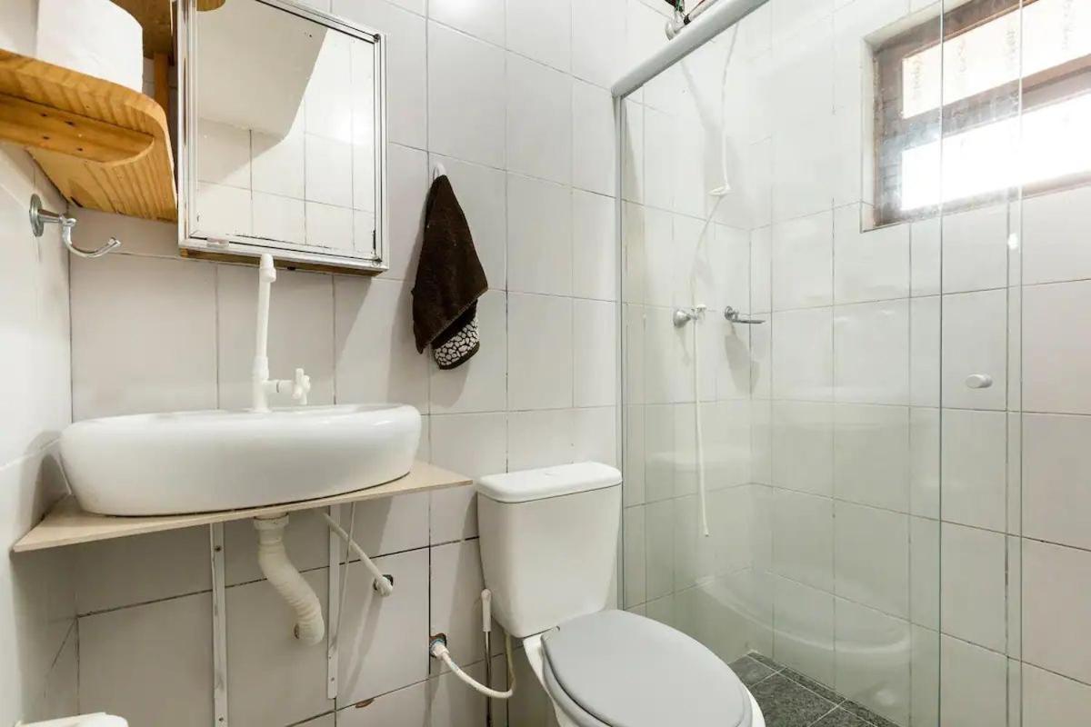 Casa Ate 13 Pessoas, De Gaivotas, Itanhaem, Piscina,300mb Wifi, Churrasqueira Holiday home Itanhaem